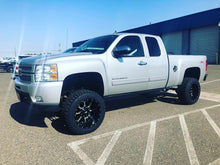 Load image into Gallery viewer, TCS 2007-2013 7″ CHEVY / GMC 1500 4WD BASIC SUSPENSION KIT