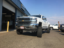 Load image into Gallery viewer, 2014-2018 7″ CHEVY / GMC 1500 SUSPENSION LIFT 4WD BASIC KIT..SHOCKS ARE NOT INCLUDED