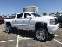 Load image into Gallery viewer, 2011-2019 7″ CHEVY / GMC 2500HD / 3500HD 4WD BASIC KIT